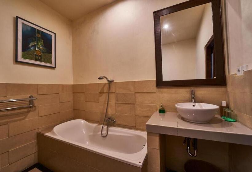 ツーベッドルーム ヴィラ, Pondok Buda Merta