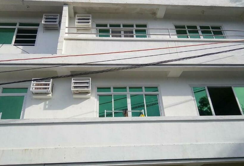 استودیوی استاندارد, San Juan La Union Apartments