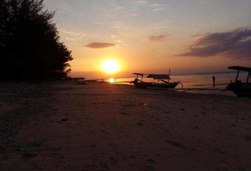 Pokój Standard Widok Morze z Balkonem, Yaya Bungalows Blue Coral