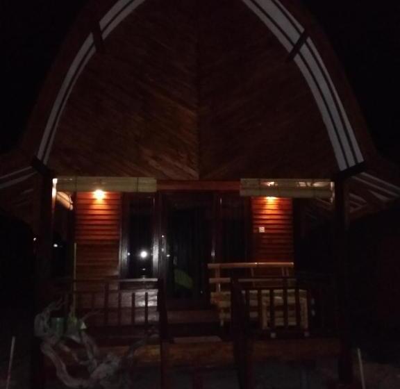 Pokój Standard Widok Morze z Balkonem, Yaya Bungalows Blue Coral