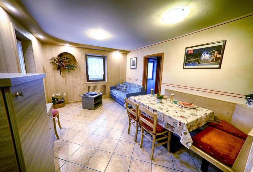 آپارتمان 1 خوابه با بالکن, Rosengarden Alpine Residence