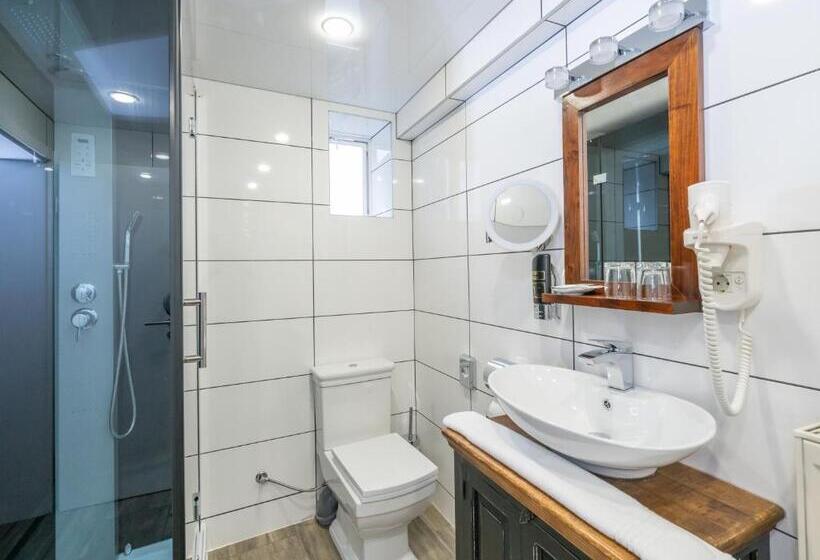 Трехместный Номер Комфорт, Risa Hotel Village   Engel & Kreuz