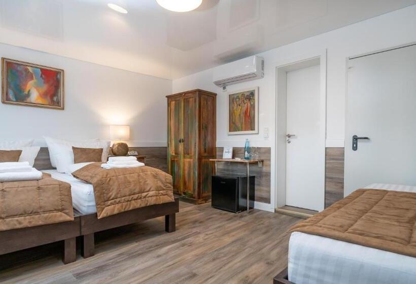 Трехместный Номер Комфорт, Risa Hotel Village   Engel & Kreuz