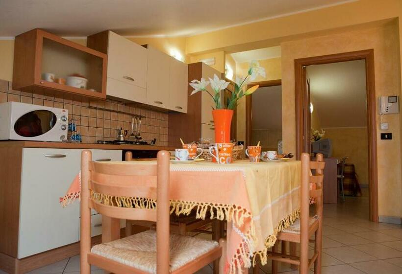 3ベッドルームアパートメント, B&b Casa Mauro