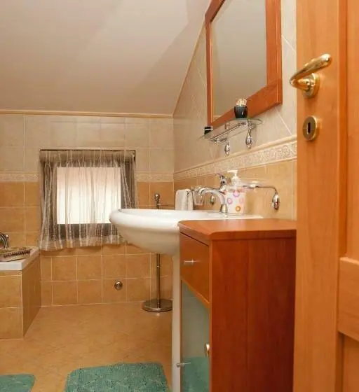 3ベッドルームアパートメント, B&b Casa Mauro