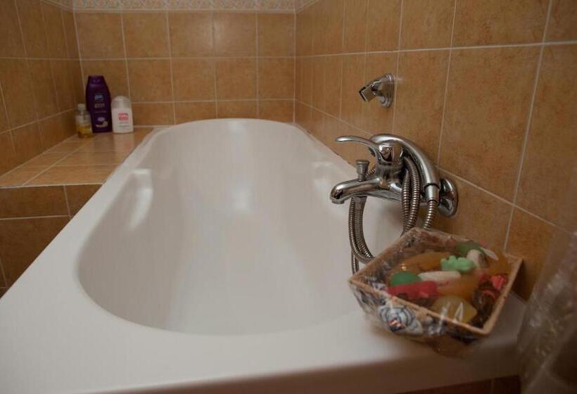 3ベッドルームアパートメント, B&b Casa Mauro