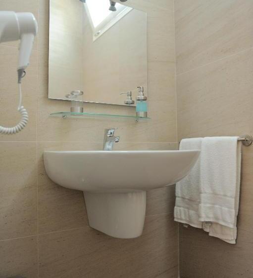 غرفة قياسية فردية, B&b Sun House