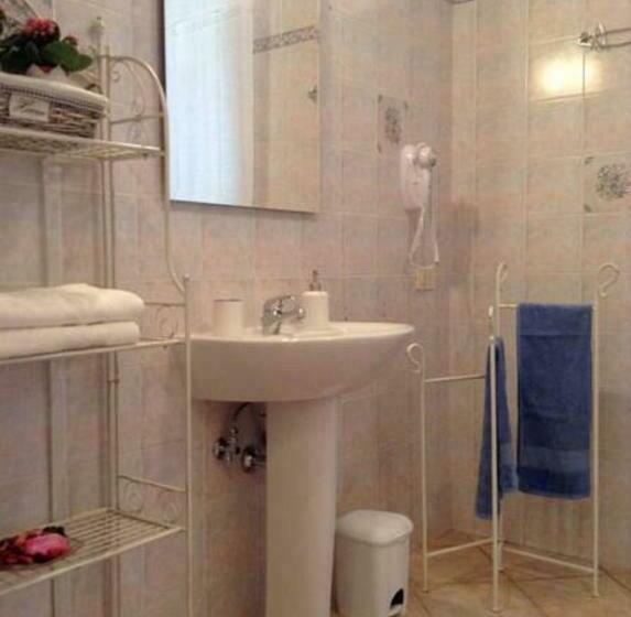 اتاق استاندارد با تخت بزرگ, B&b Villa Maria