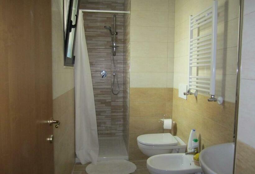 스탠다드 트리플 발코니 룸, Casa Raffaella