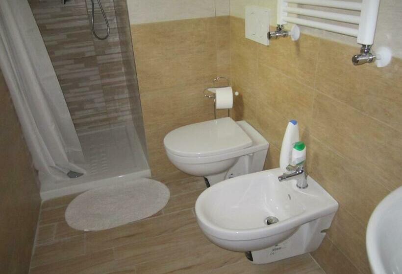 스탠다드 트리플 발코니 룸, Casa Raffaella