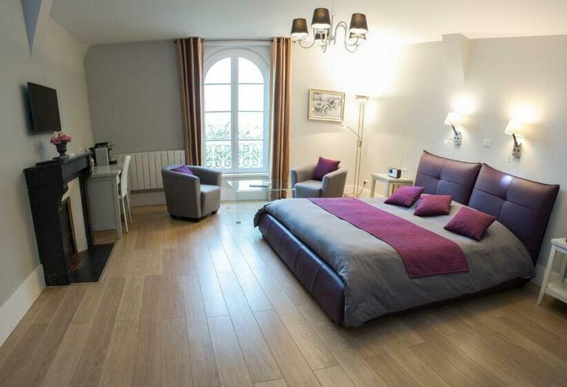 Номер Deluxe, Château De La Folie