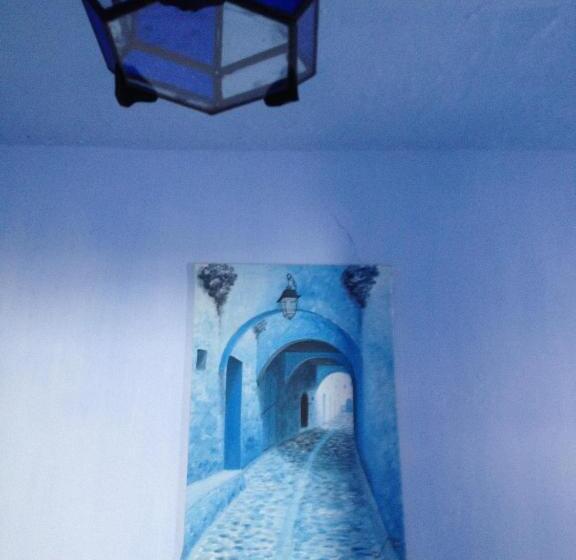 Quarto Triplo Estandar, Dar Onsar