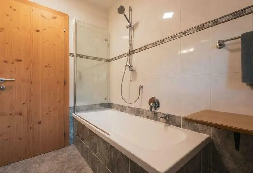 آپارتمان 1 خوابه, Garni Residence Trocker