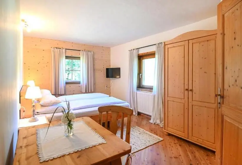 2 Yatak Odalı Daire, Auerhof