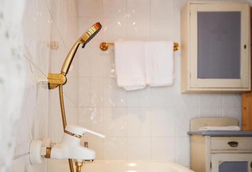 带2个卧室的公寓, Auerhof