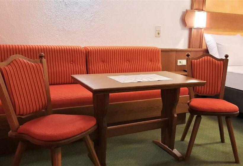 Comfort room with balcony, Garni Belvedere