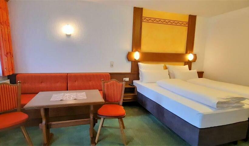 Comfort room with balcony, Garni Belvedere