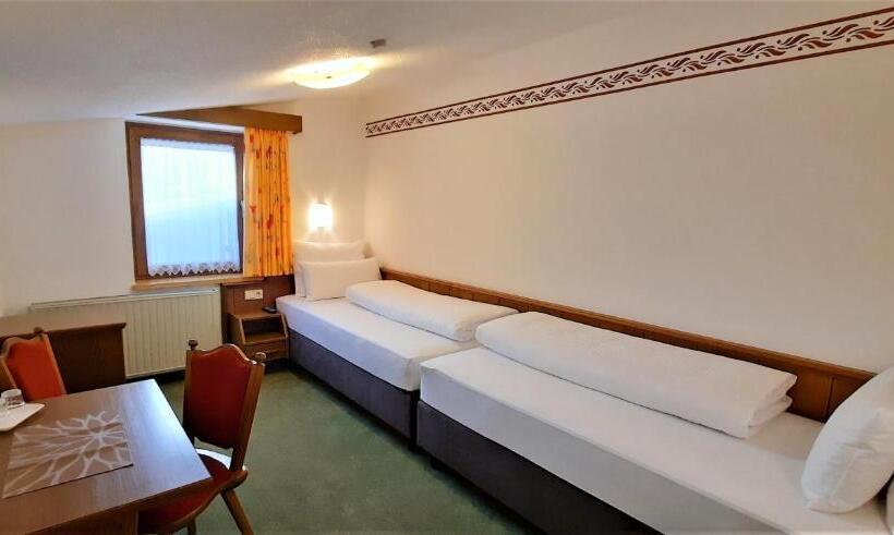 スタンダードルーム, Garni Belvedere