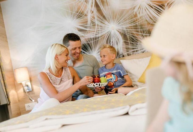 Perhehuone, R&r Residenzen