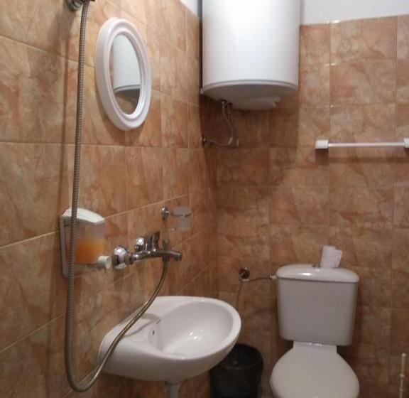 4인용 스탠다드 룸, East Gate Guest Rooms