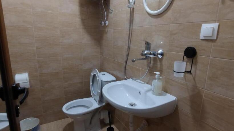 스탠다드 발코니 룸, East Gate Guest Rooms