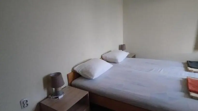 اتاق استاندارد با بالکن, East Gate Guest Rooms