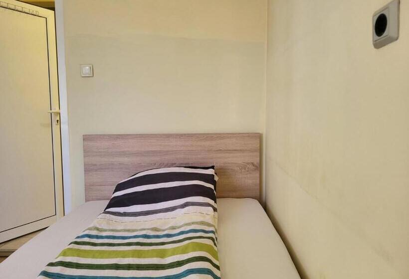 이코노미 룸, East Gate Guest Rooms