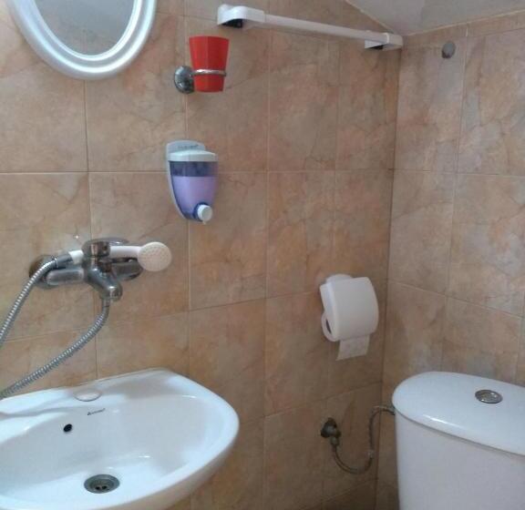 이코노미 룸, East Gate Guest Rooms