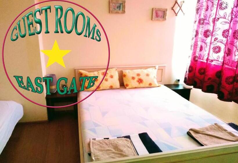 4인용 스탠다드 룸, East Gate Guest Rooms