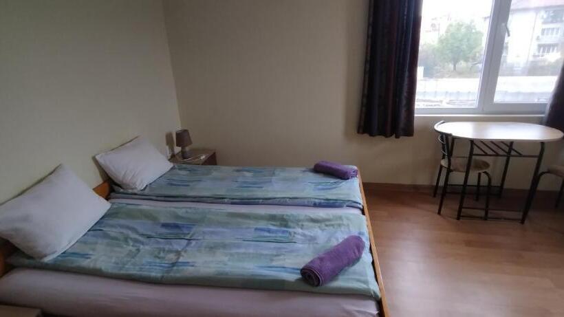 스탠다드 발코니 룸, East Gate Guest Rooms