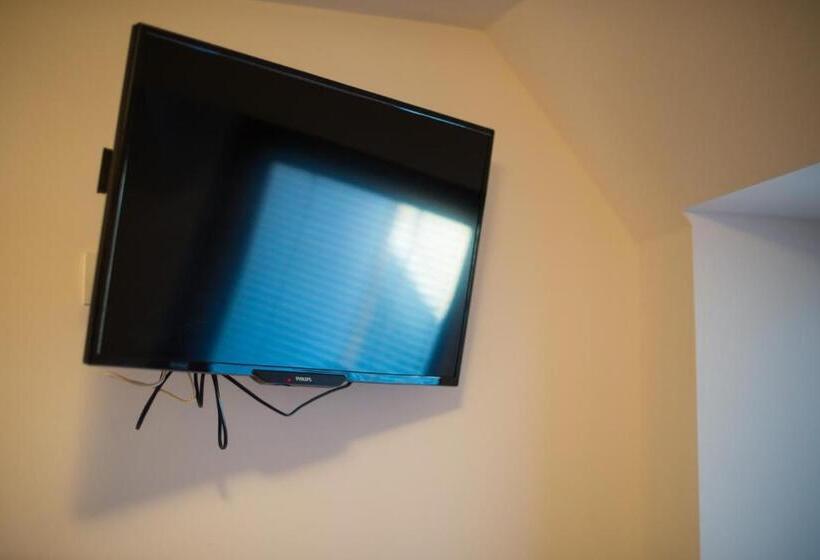 דירת חדר, Rooms And Apartments Jerman