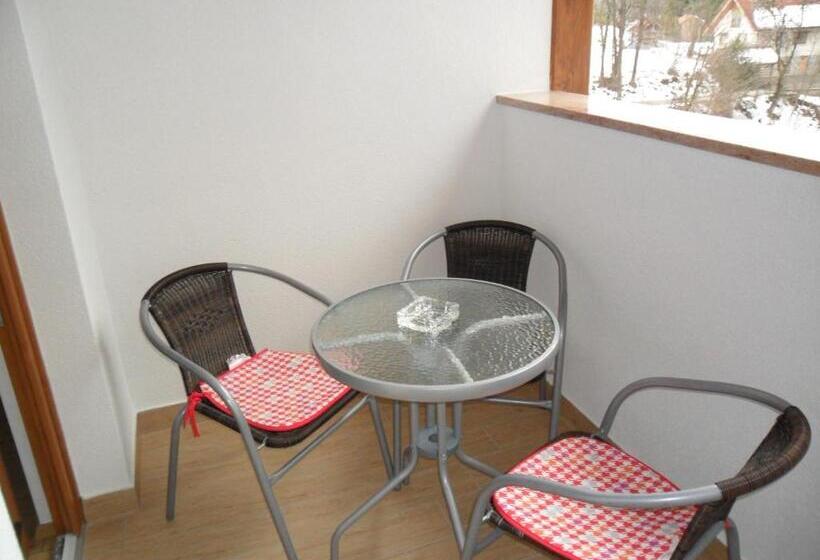 דירת חדר, Rooms And Apartments Jerman