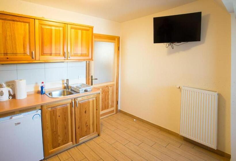 דירת חדר, Rooms And Apartments Jerman