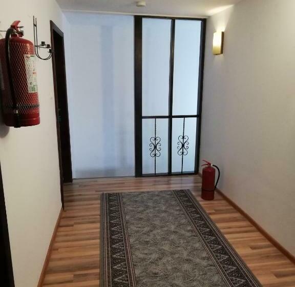 חדר סטנדרט, Pensiunea Veronica