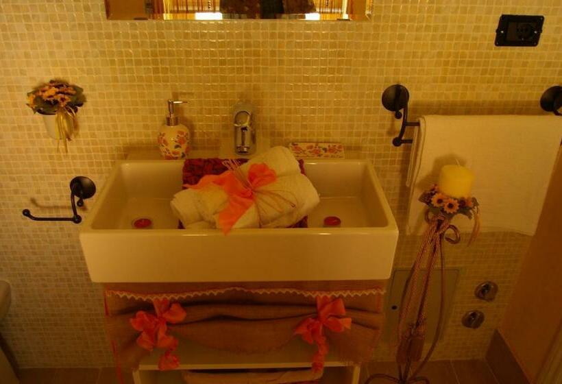 Camera Standard, Serapo Bed And Breakfast