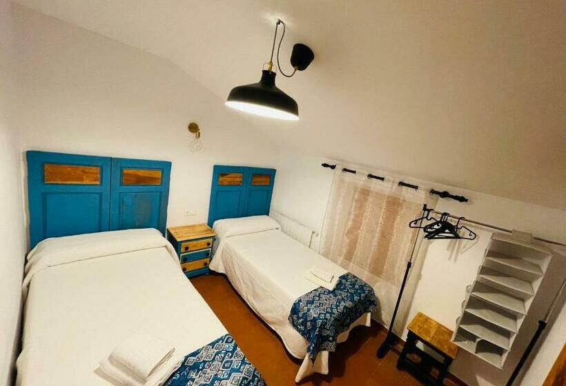 חדר סטנדרט, Albergue Hospedería Montaña Morciguillinas