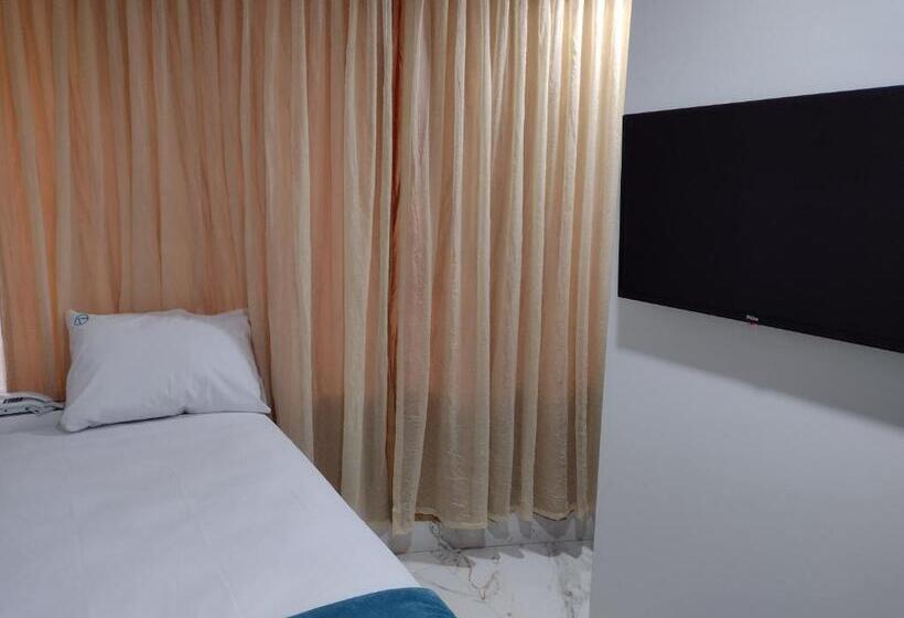 Одноместный Номер Basic, Antonio S Hotel E Spa   Airport