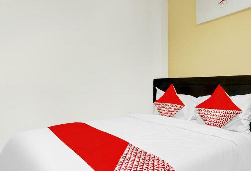 Номер Стандарт, Oyo 90692 Point Hostel