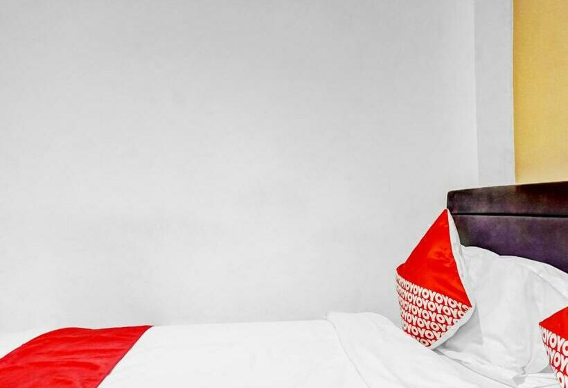 Номер Стандарт, Oyo 90692 Point Hostel