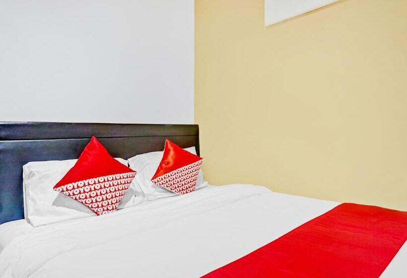 Номер Стандарт, Oyo 90692 Point Hostel