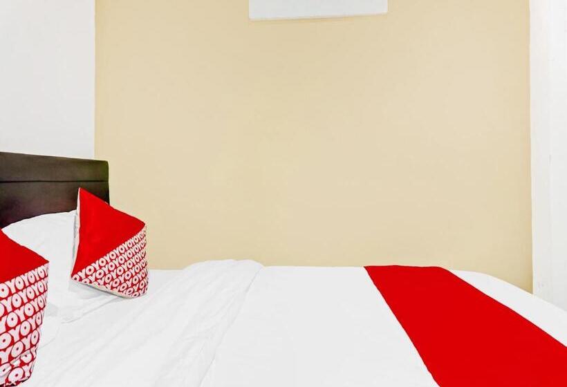 Номер Стандарт, Oyo 90692 Point Hostel