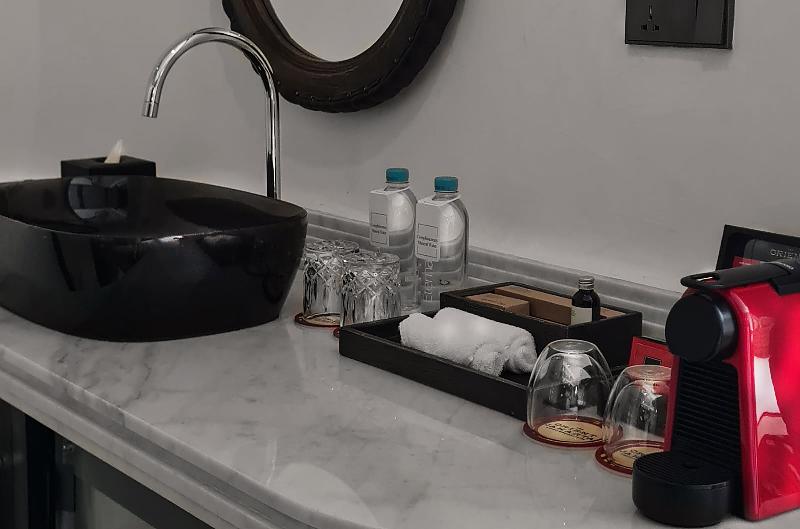 Номер Deluxe, The Orient Jakarta, A Royal Hideaway