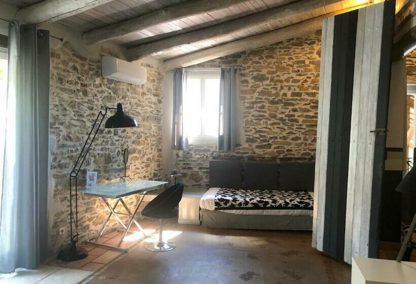 סוויטה נוף לבריכה, Restaurant Et Chambres D Hôtes La Ferme De Cornadel