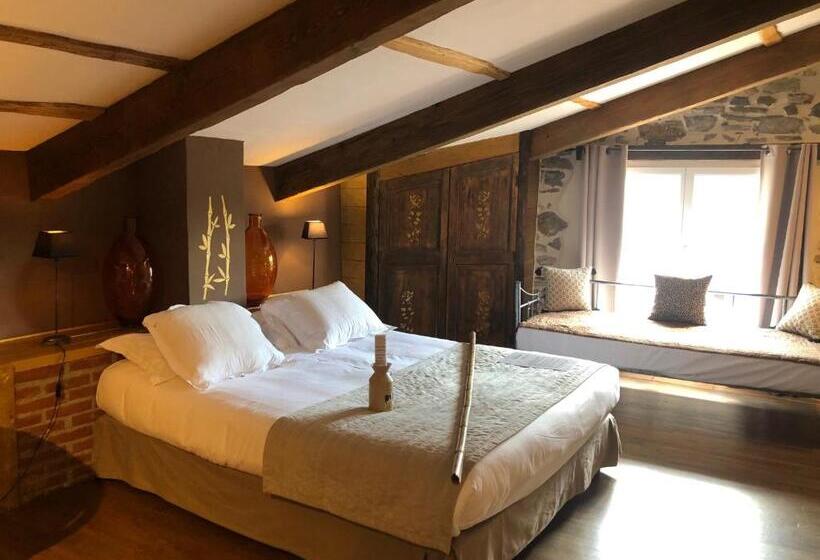 Номер Стандарт, Restaurant Et Chambres D Hôtes La Ferme De Cornadel