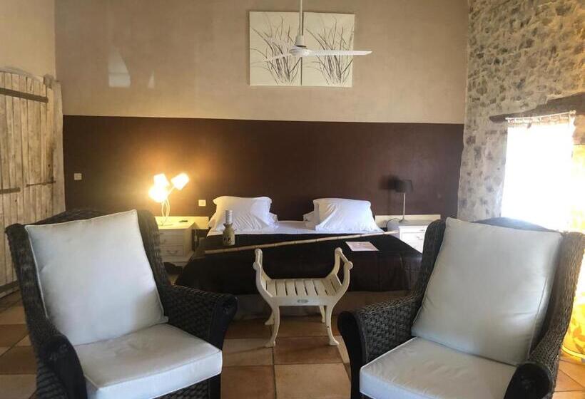 غرفة قياسية, Restaurant Et Chambres D Hôtes La Ferme De Cornadel