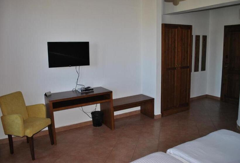 バルコニー付きスタンダードルーム, хотел планински кът