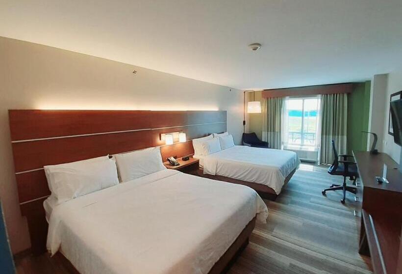 اتاق استاندارد, Holiday Inn Express Trincity, An Ihg