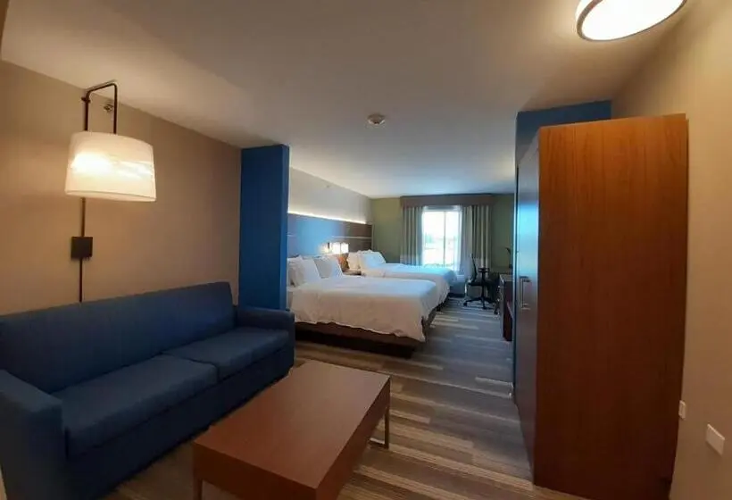 سوییت, Holiday Inn Express Trincity, An Ihg