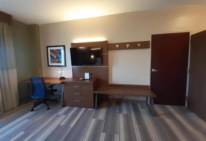 اتاق استاندارد برای معلولان, Holiday Inn Express Trincity, An Ihg