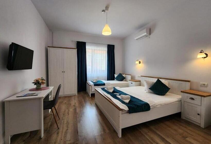 スタンダードトリプルルーム, Pensiunea Dunavis